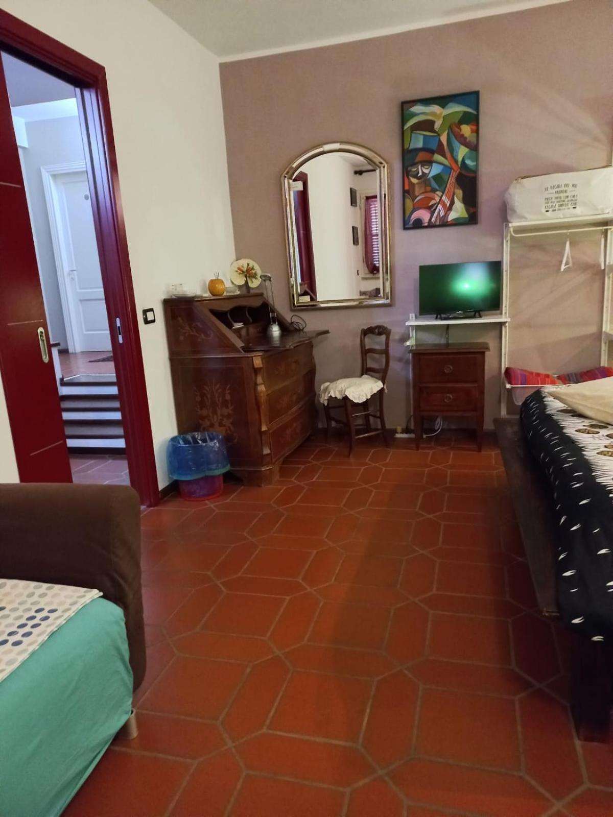 B&B Filomena Santa Giusta Ngoại thất bức ảnh
