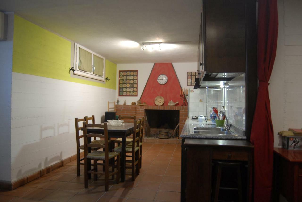 B&B Filomena Santa Giusta Ngoại thất bức ảnh