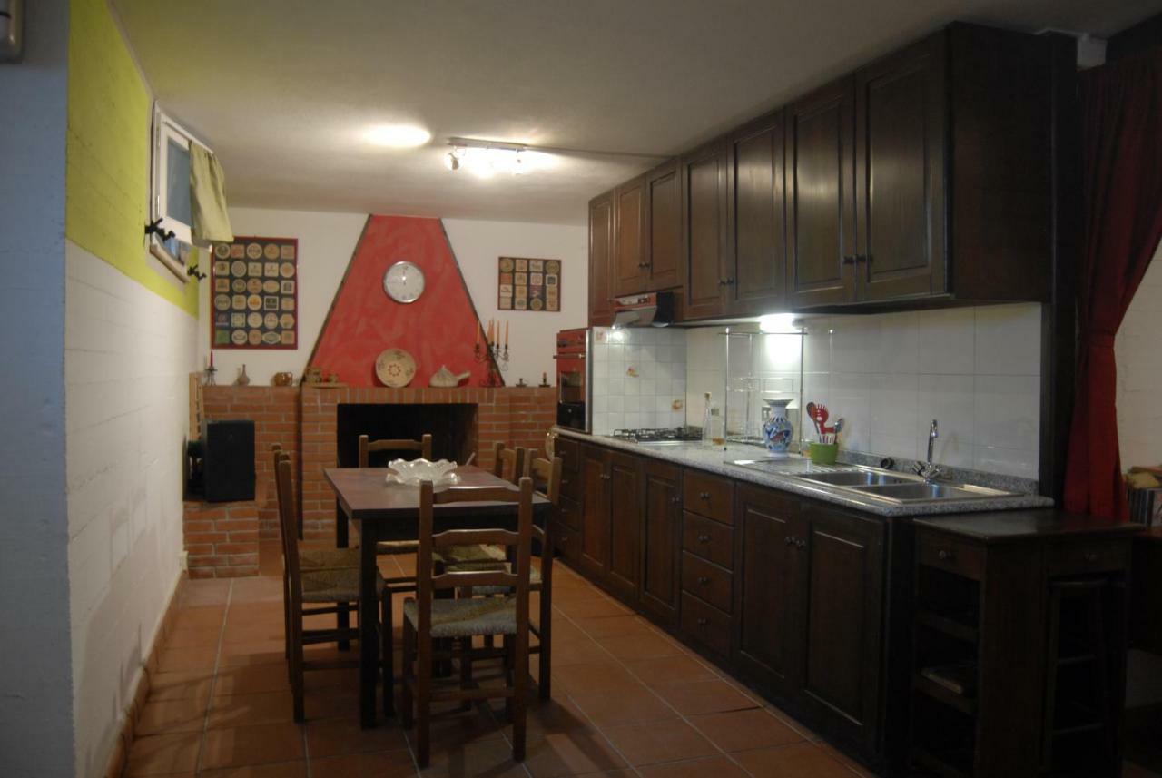 B&B Filomena Santa Giusta Ngoại thất bức ảnh