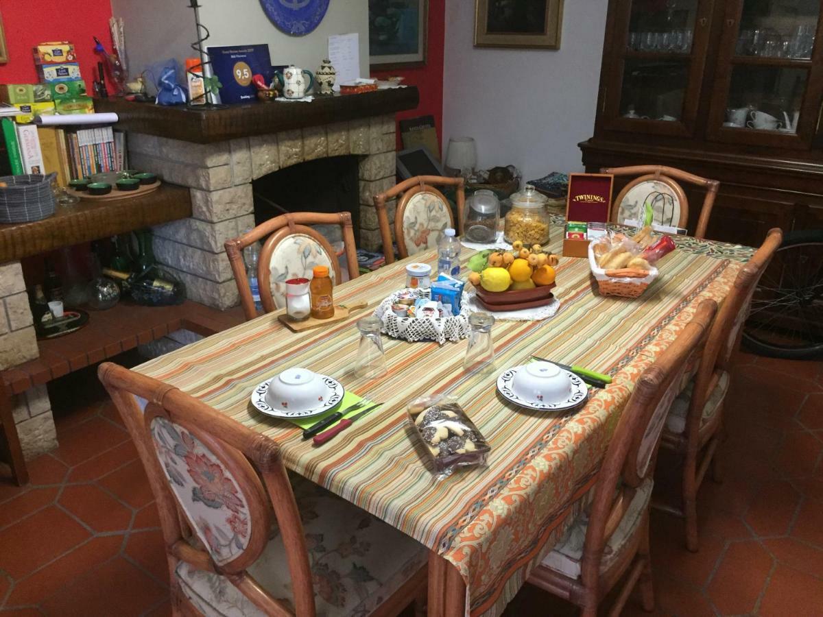 B&B Filomena Santa Giusta Ngoại thất bức ảnh