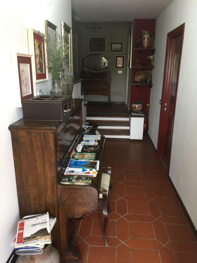 B&B Filomena Santa Giusta Ngoại thất bức ảnh